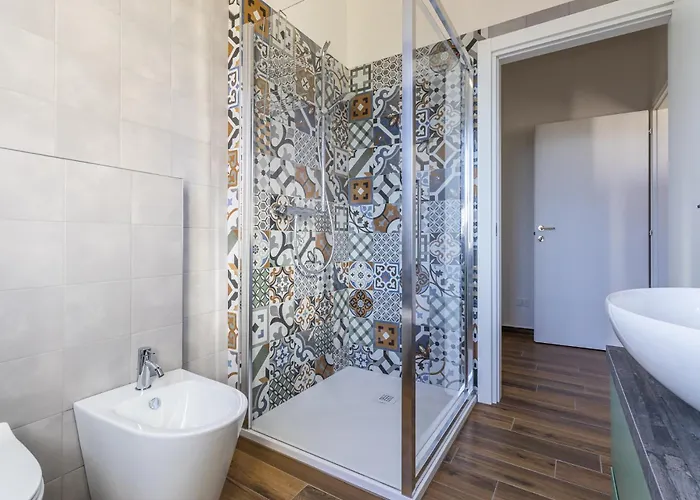 アパート Room77 モデナ